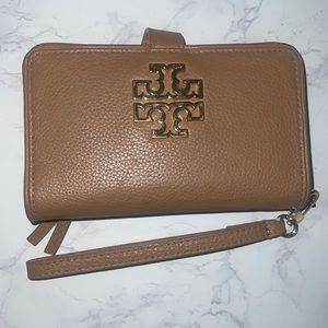 Tory Burch wallet